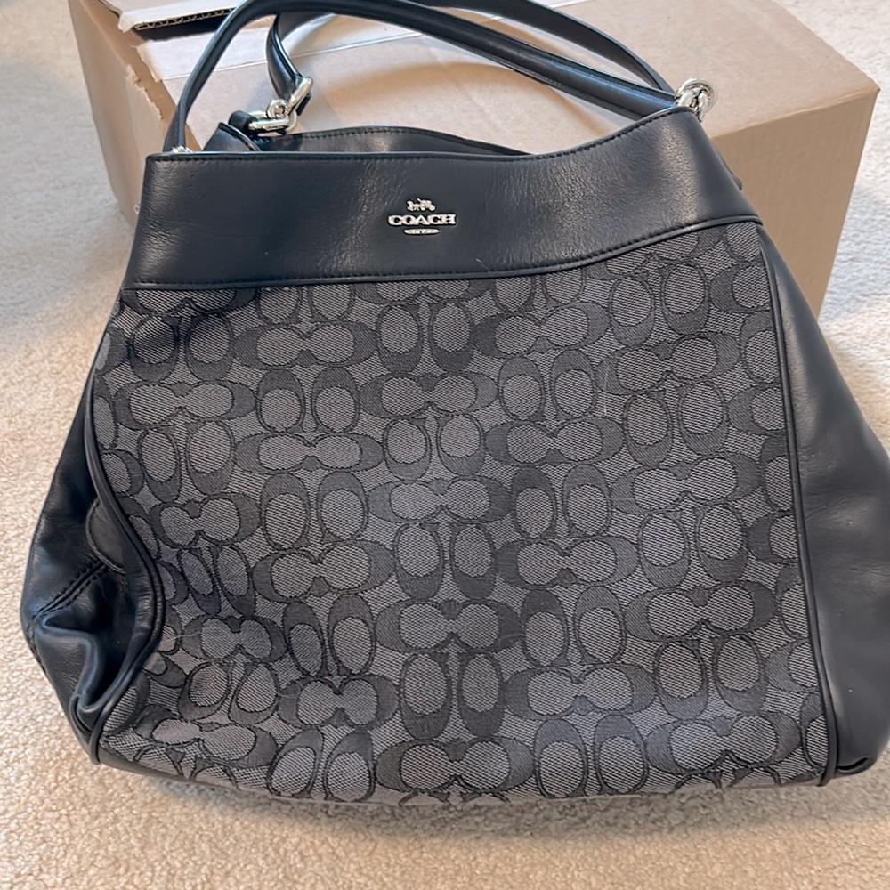 Coach signature jacquard Lexy shoulder bag